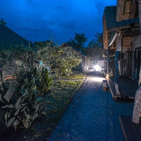 African Excursions Guest House Khwai Exterior foto