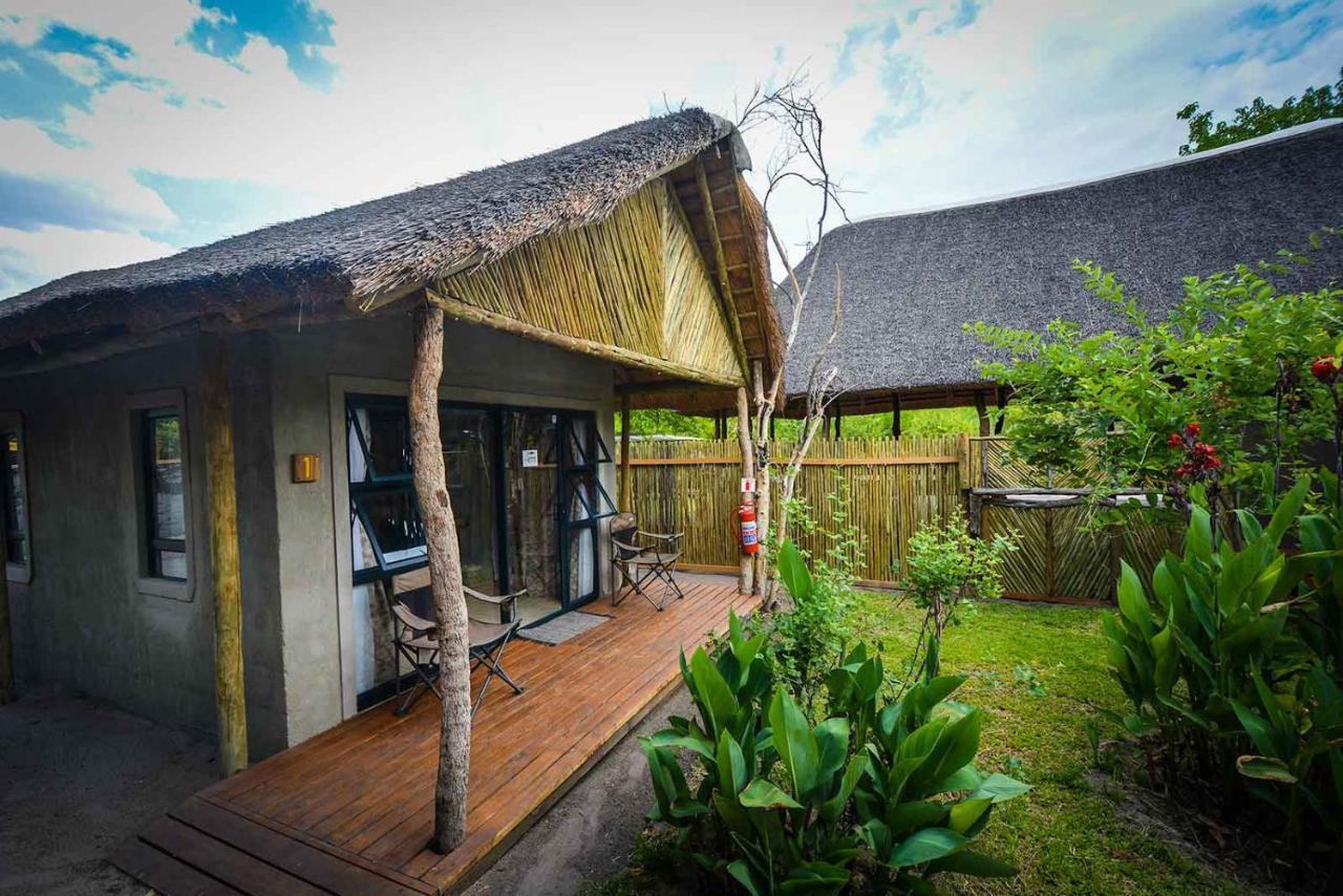 African Excursions Guest House Khwai Exterior foto